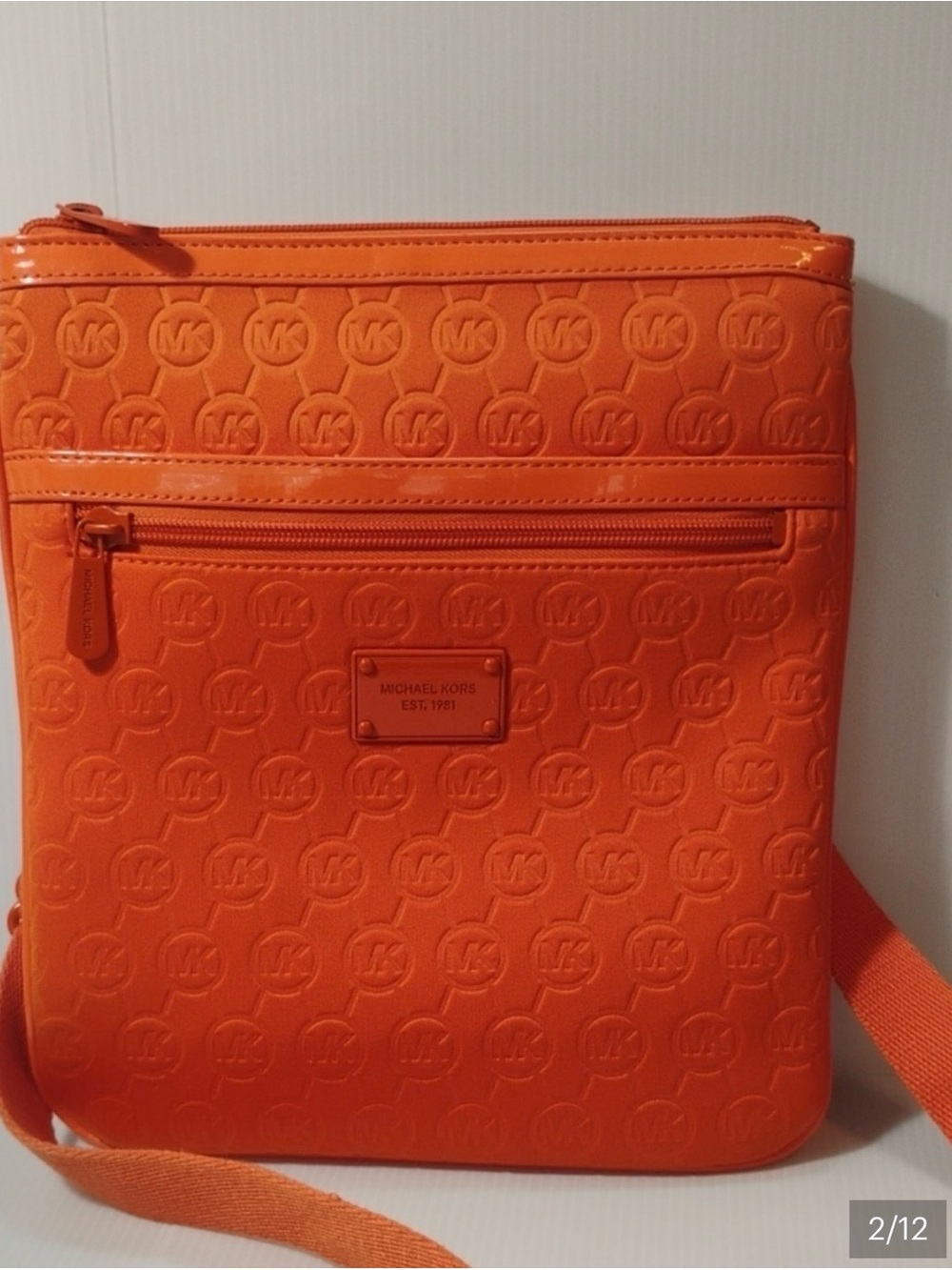 Michael Kors Neoprene Tangerine 🍊 Logo Crossbody Bag EUC $228 - Picture 2 of 11